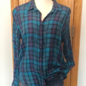 American eagle button up